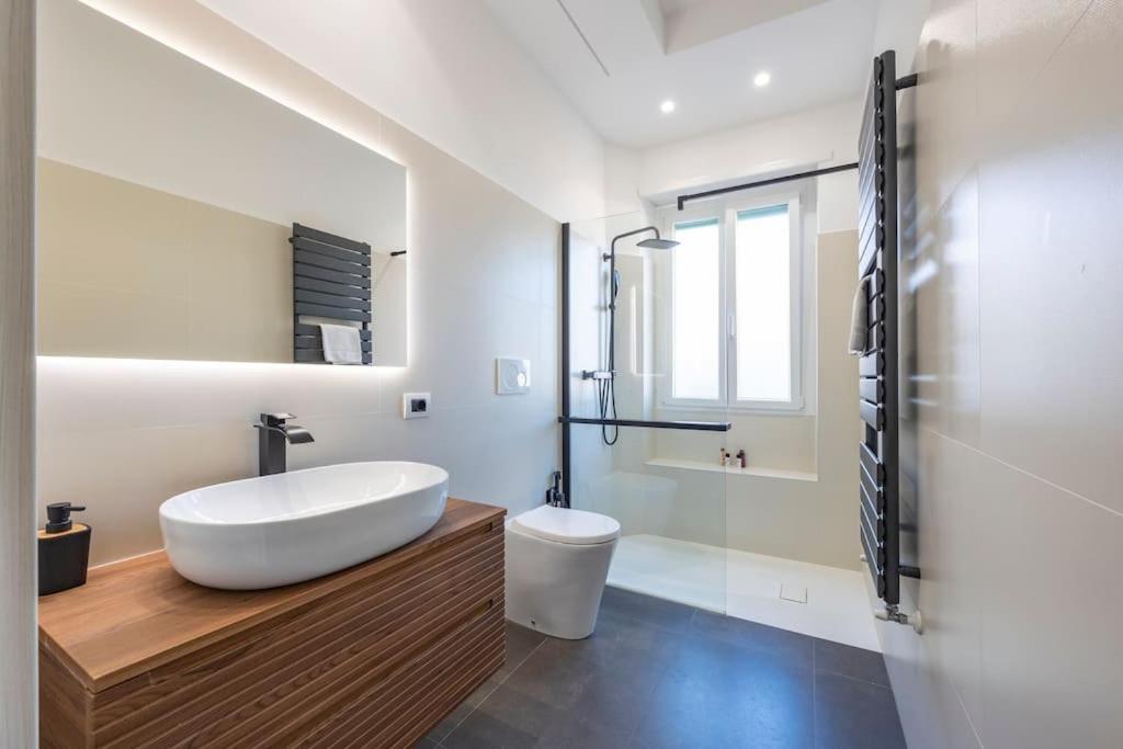 Stylish Apartment Rome Air Conditionig Wifi Tv 50 Metro 4 Minutes Away Exterior photo