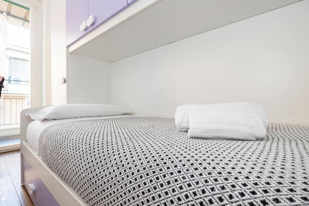 Stylish Apartment Rome Air Conditionig Wifi Tv 50 Metro 4 Minutes Away Exterior photo